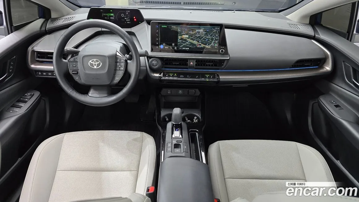 Toyota Prius — фото 7