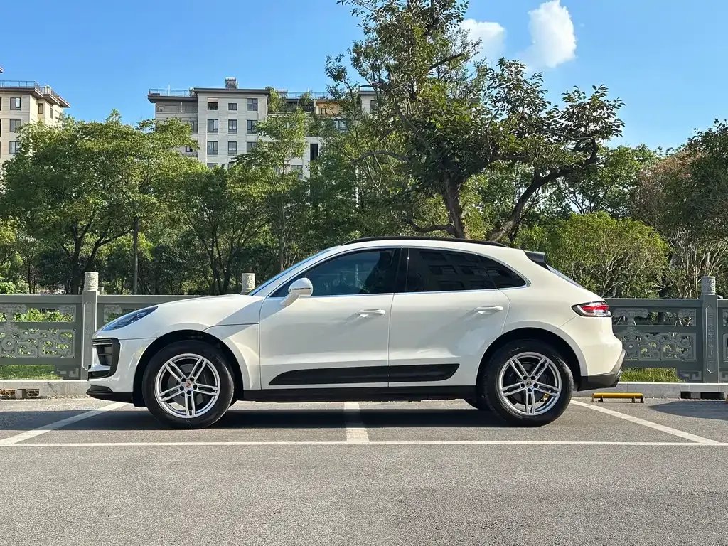 Porsche Macan — фото 4