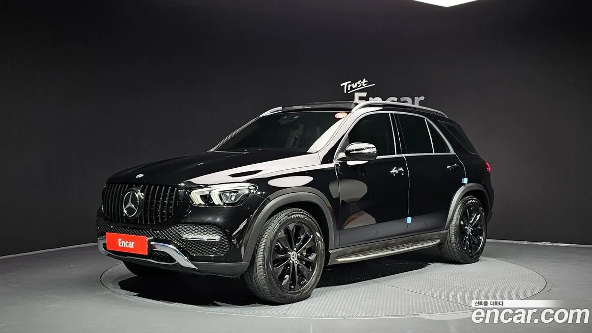 Mercedes-Benz GLE-Class — фото 1