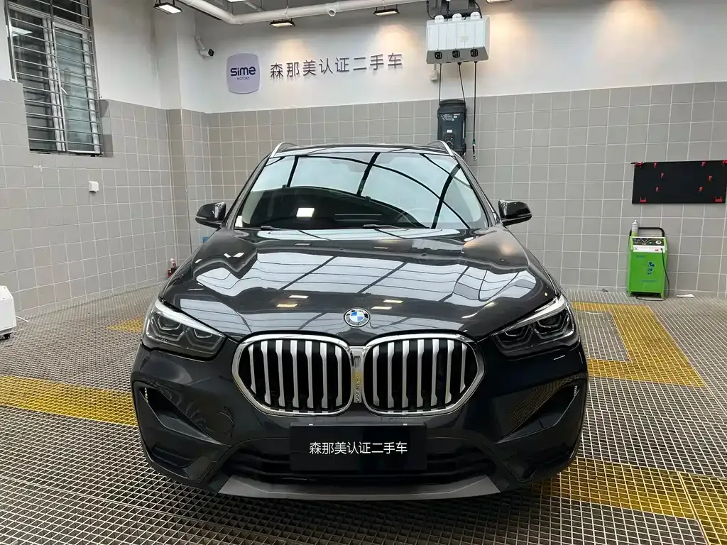 BMW X1 — фото 2