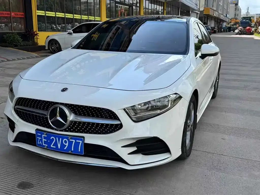 Mercedes-Benz A-Class — фото 1