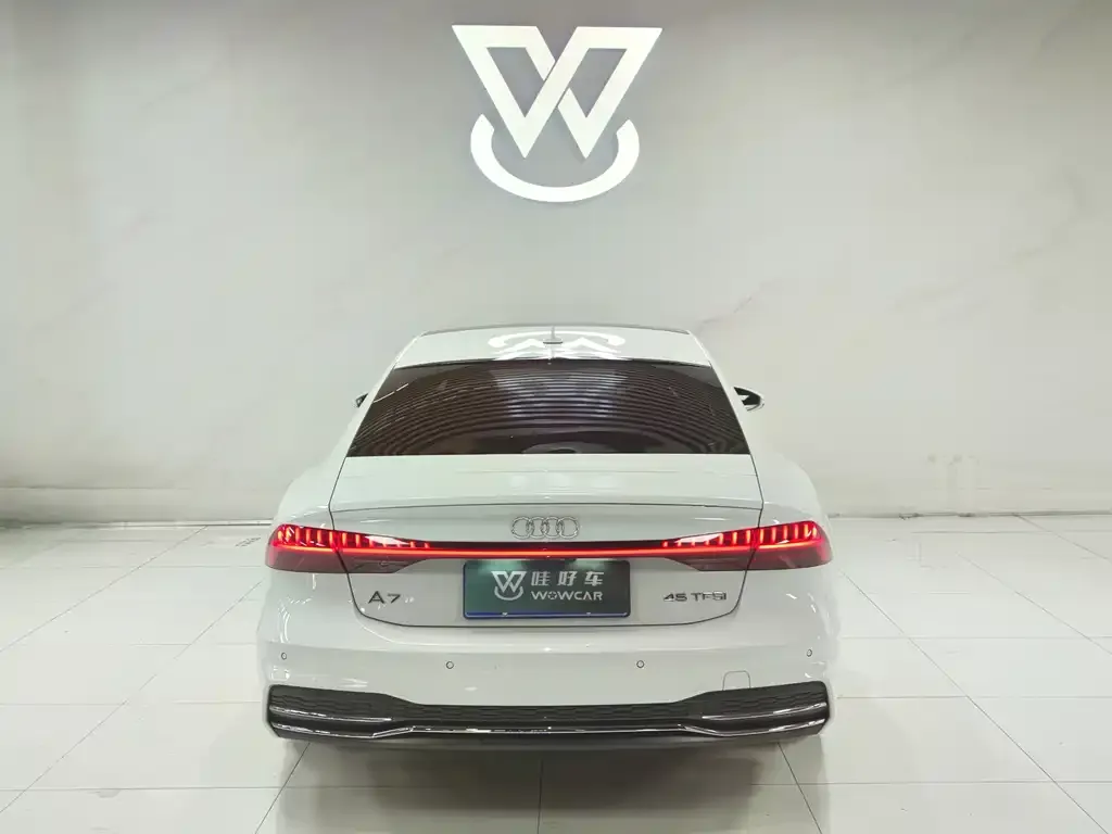 Audi A7 — фото 5