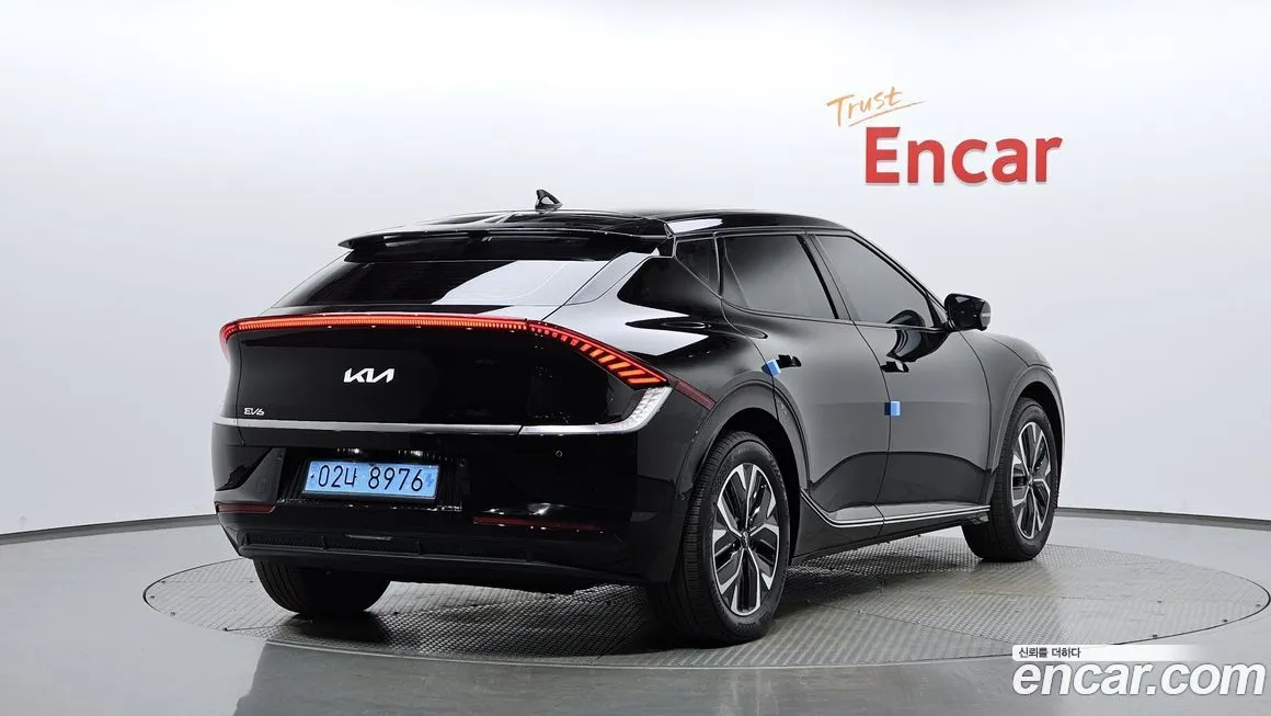 Kia EV6 — фото 2