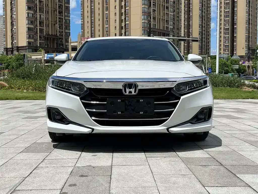 Honda Accord — фото 2