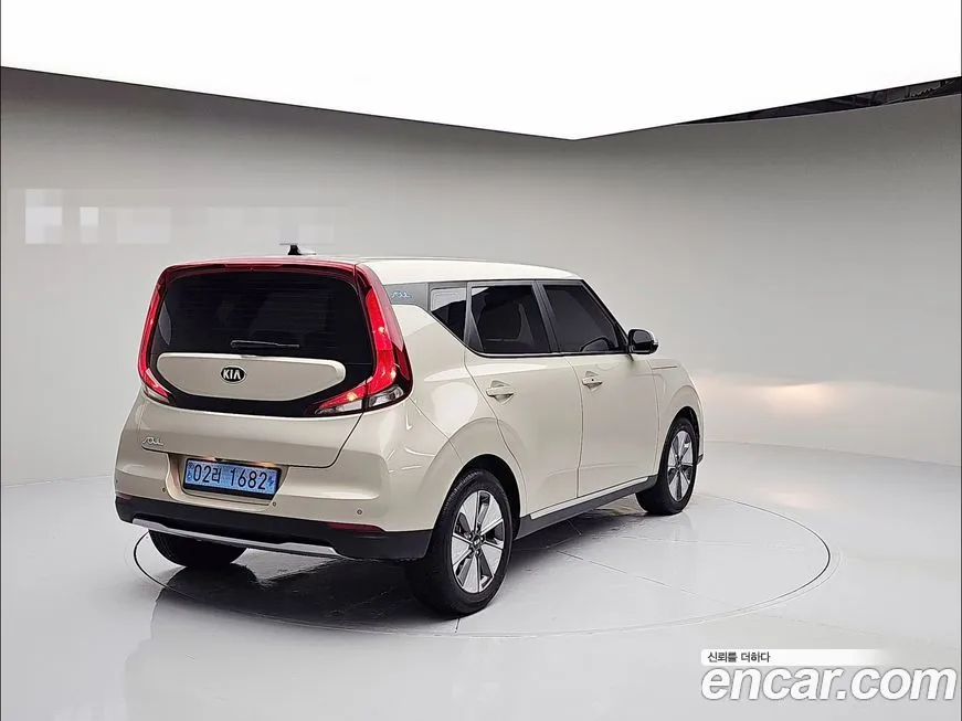 Kia Soul — фото 4