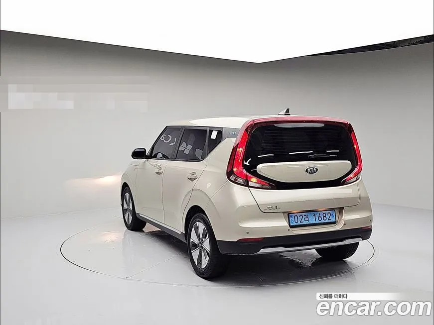 Kia Soul — фото 6
