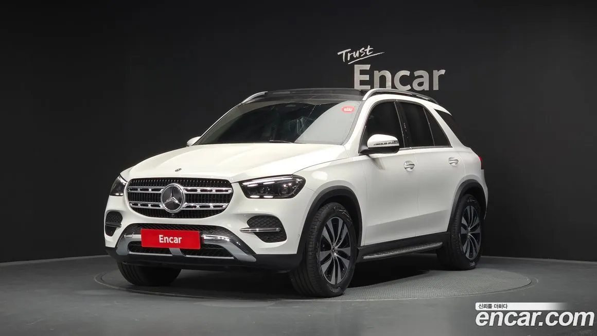 Mercedes-Benz GLE-Class — фото 1