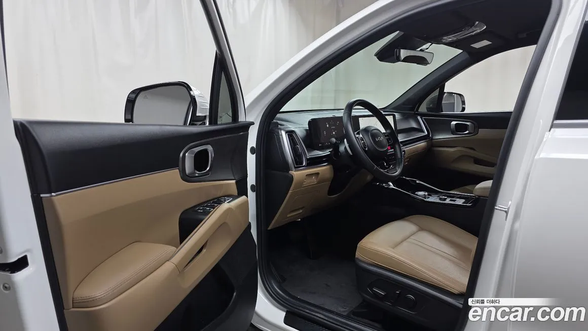 Kia Sorento — фото 10