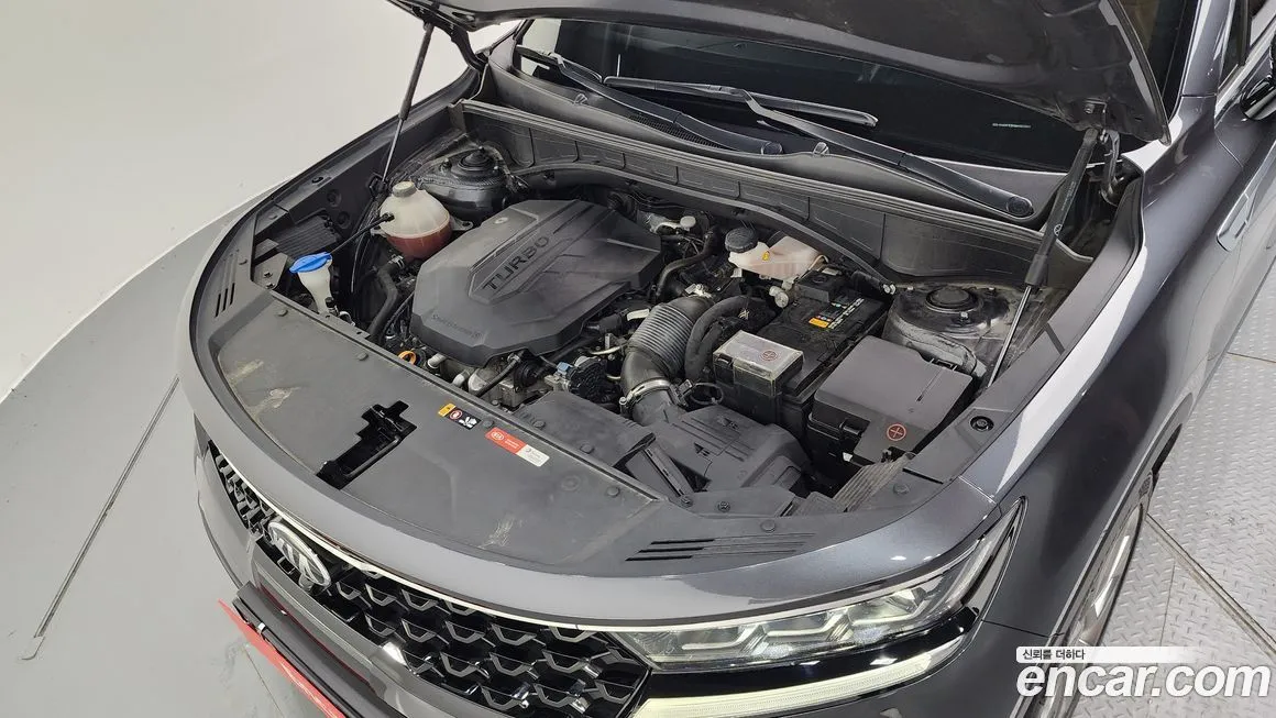 Kia Sorento — фото 6