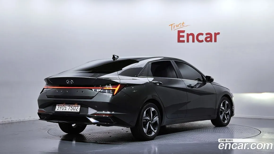 Hyundai AVANTE — фото 2