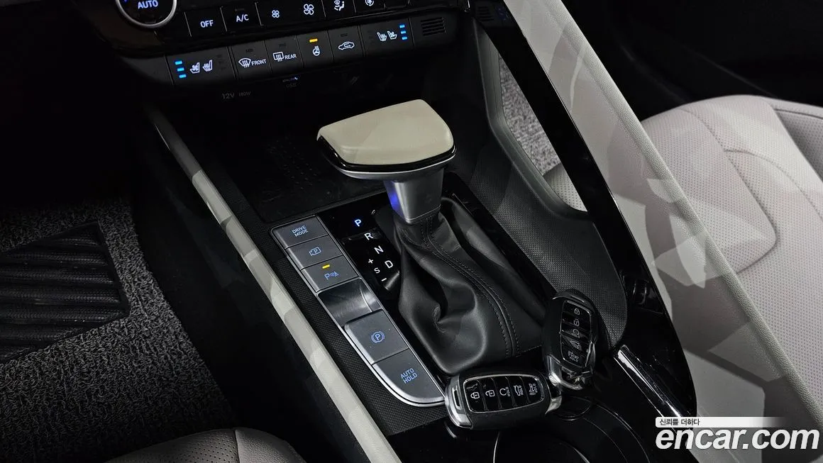 Hyundai AVANTE — фото 9