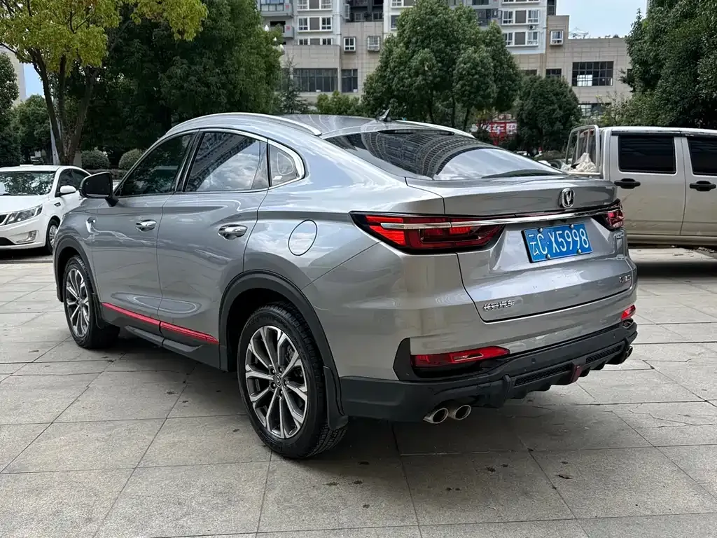 Changan CS85 COUPE — фото 10