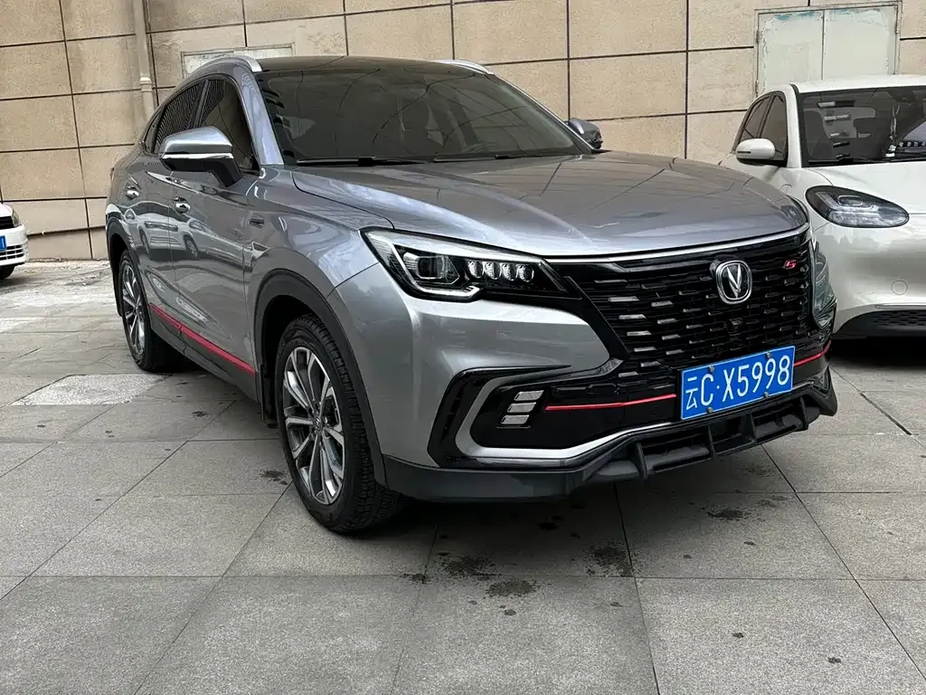 Changan CS85 COUPE — фото 3
