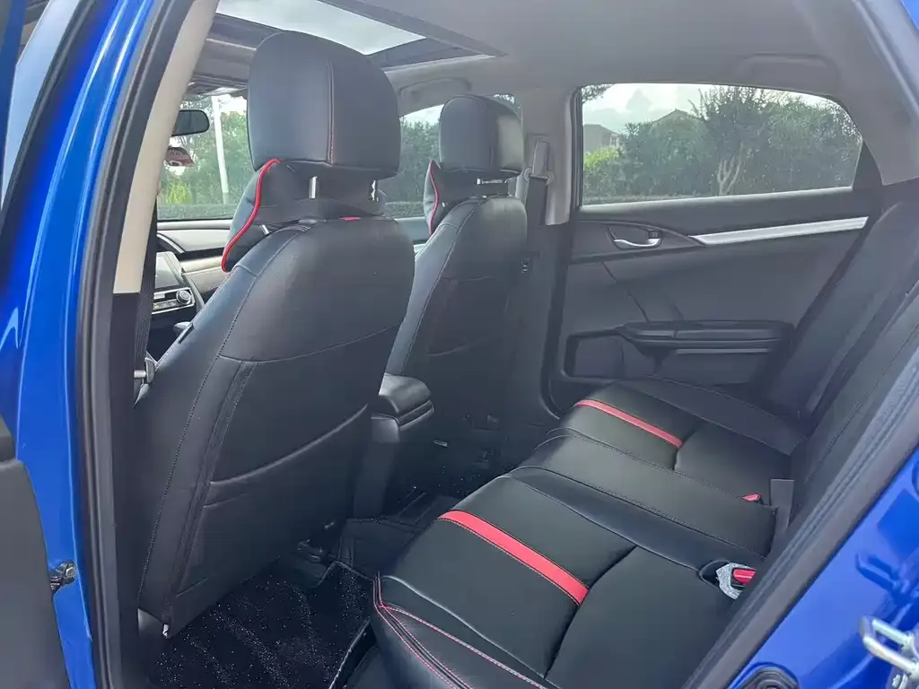 Honda Civic — фото 6