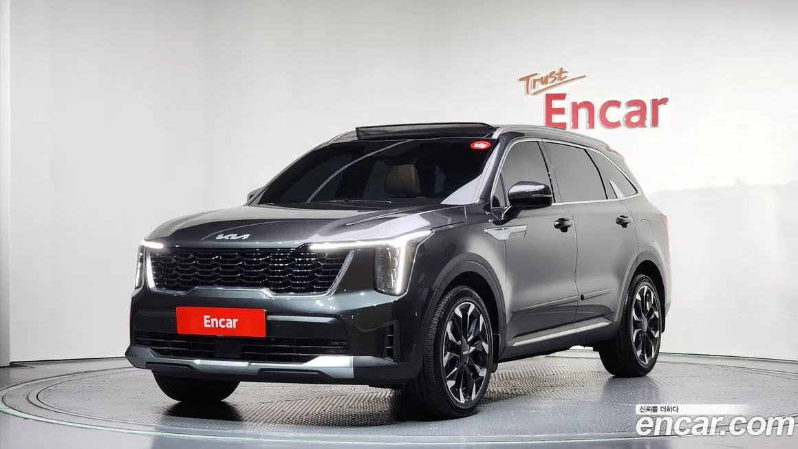 Kia Sorento — фото 1