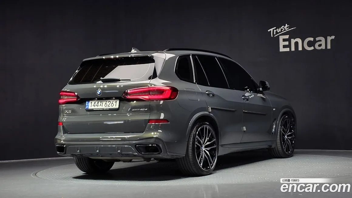 BMW X5 — фото 2