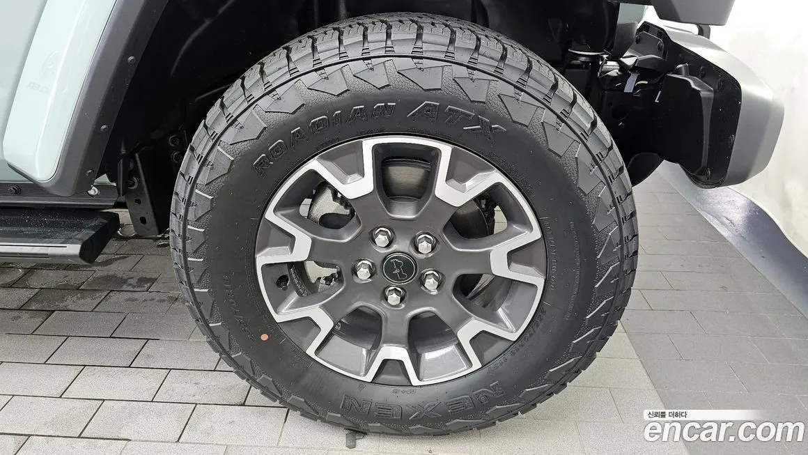 Jeep Wrangler — фото 5