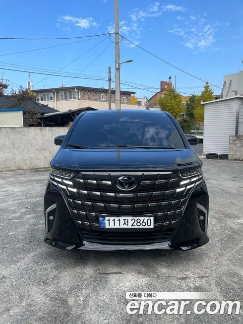 Toyota Alphard — фото 2