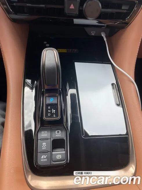Toyota Alphard — фото 7