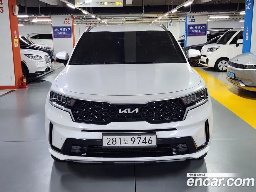 Kia Sorento — фото 1
