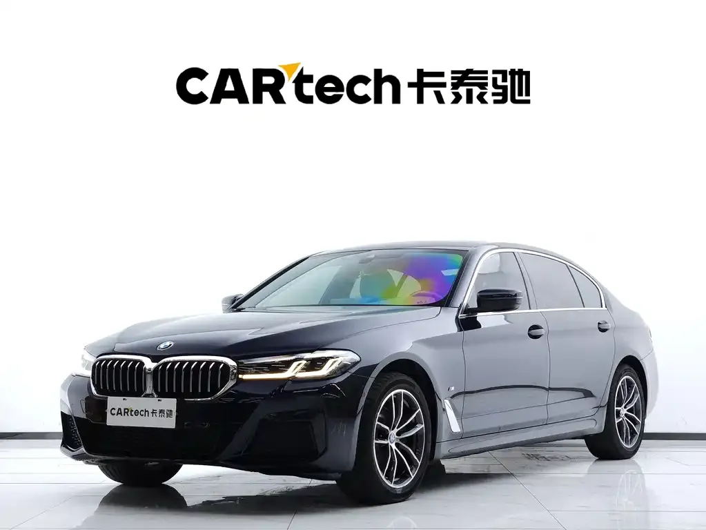 BMW 5 Series — фото 1