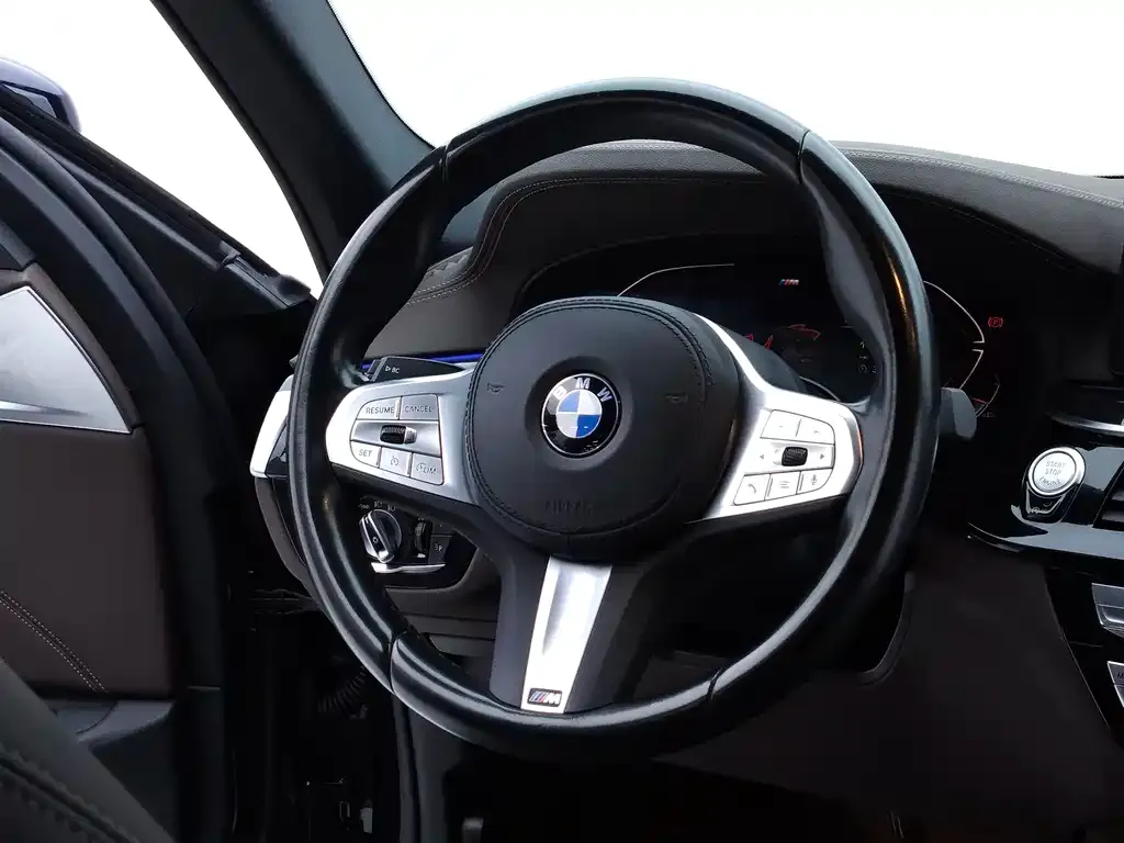 BMW 5 Series — фото 10