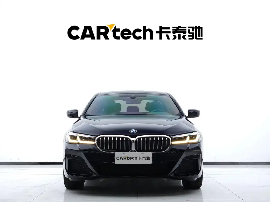 BMW 5 Series — фото 2