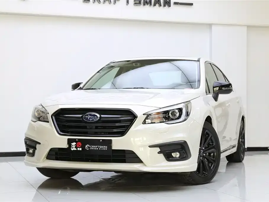 Subaru Legacy — фото 2