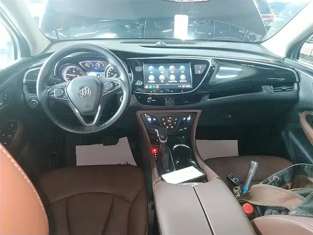 Buick Envision Plus — фото 10