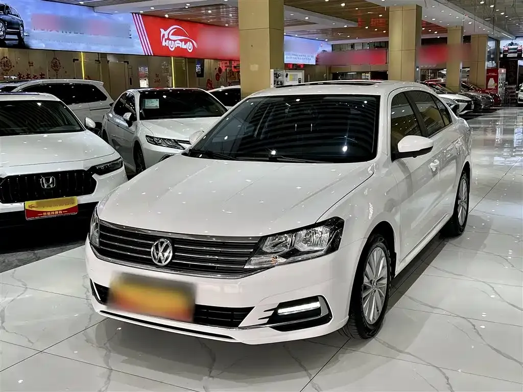 Volkswagen Lavida — фото 1