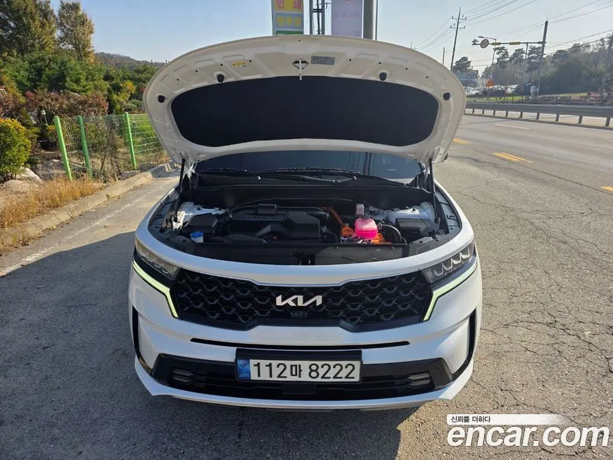 Kia Sorento — фото 6
