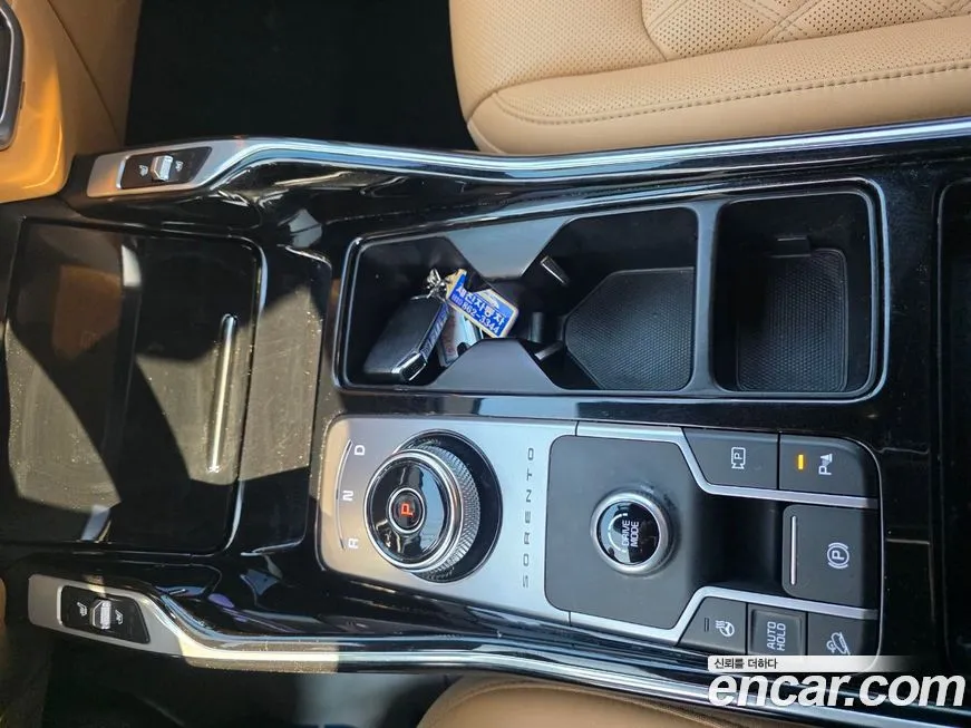 Kia Sorento — фото 9