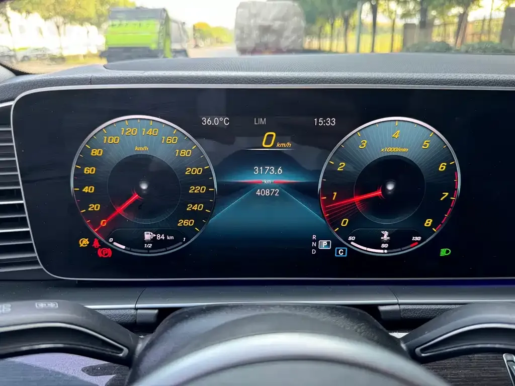 Mercedes-Benz GLE — фото 10