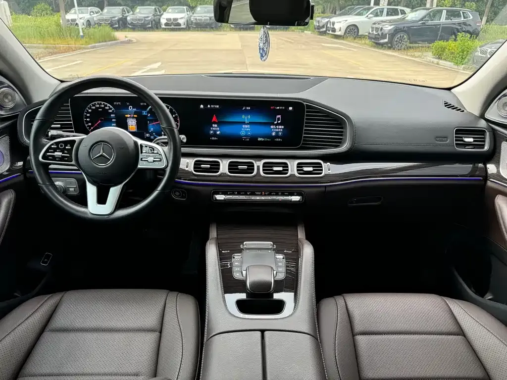 Mercedes-Benz GLE — фото 6