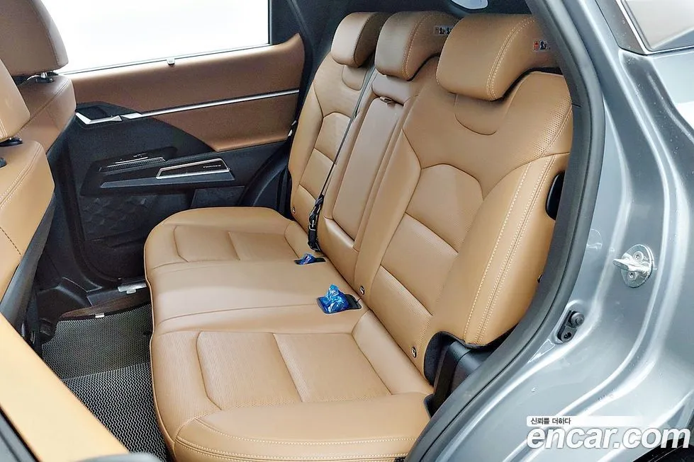 KG Mobility (Ssangyong) Torres — фото 10