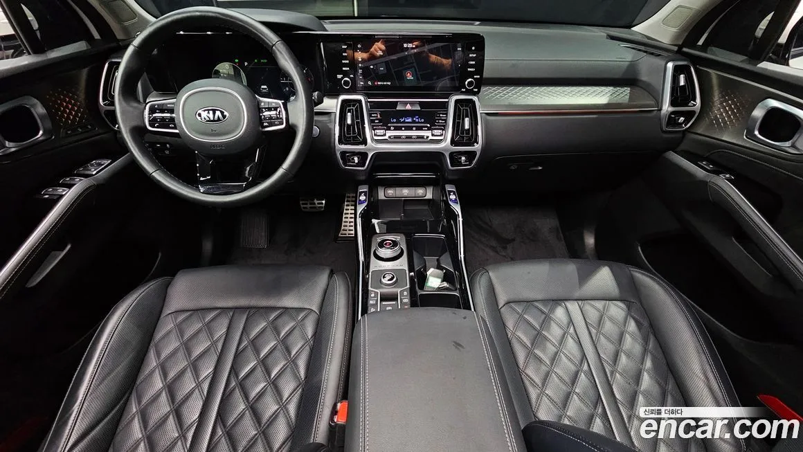 Kia Sorento — фото 7