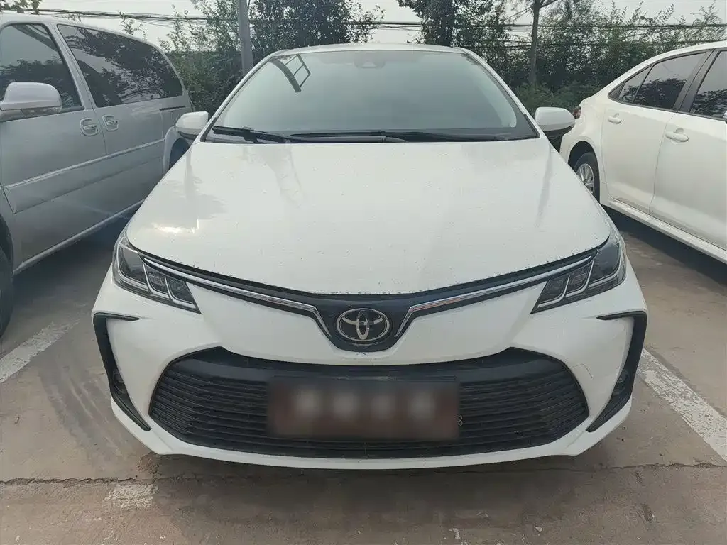 Toyota Corolla — фото 3