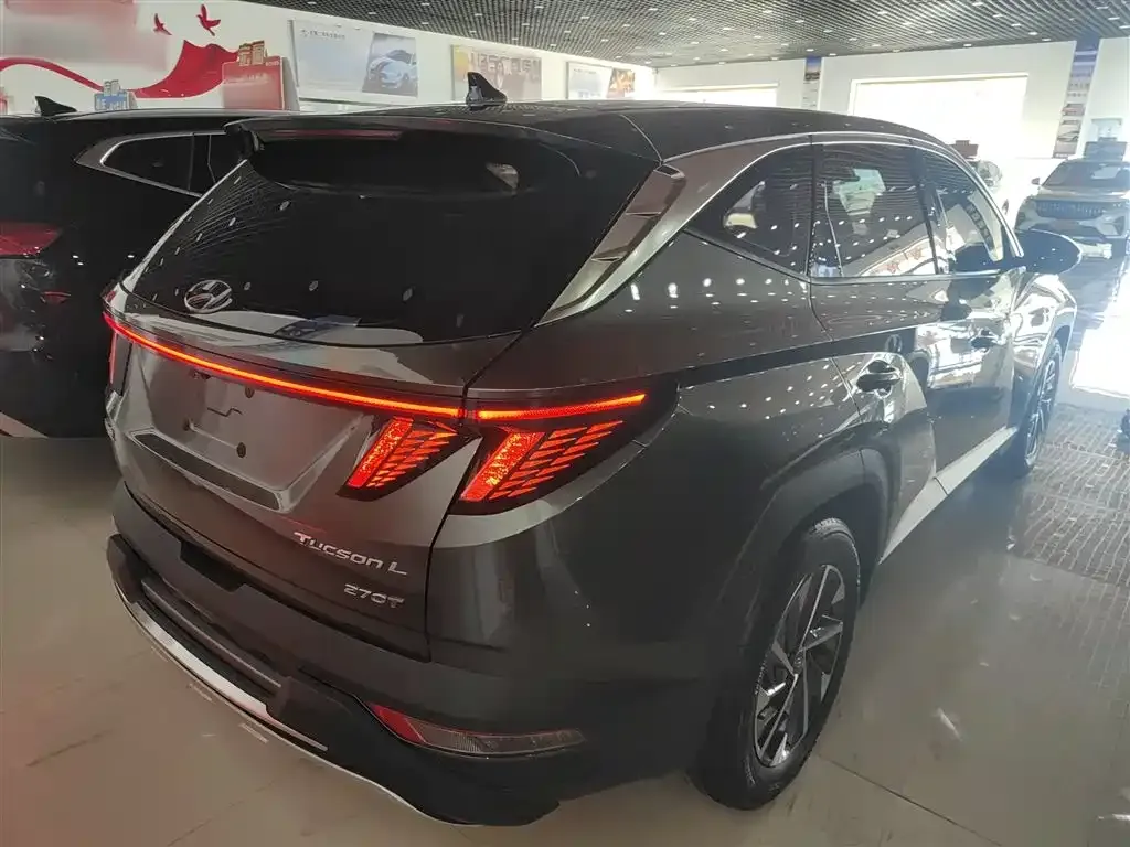 Hyundai Tucson — фото 7