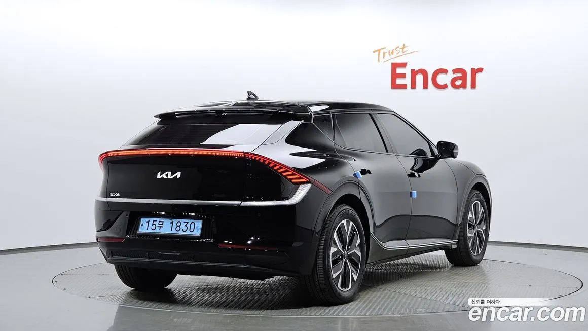 Kia EV6 — фото 2