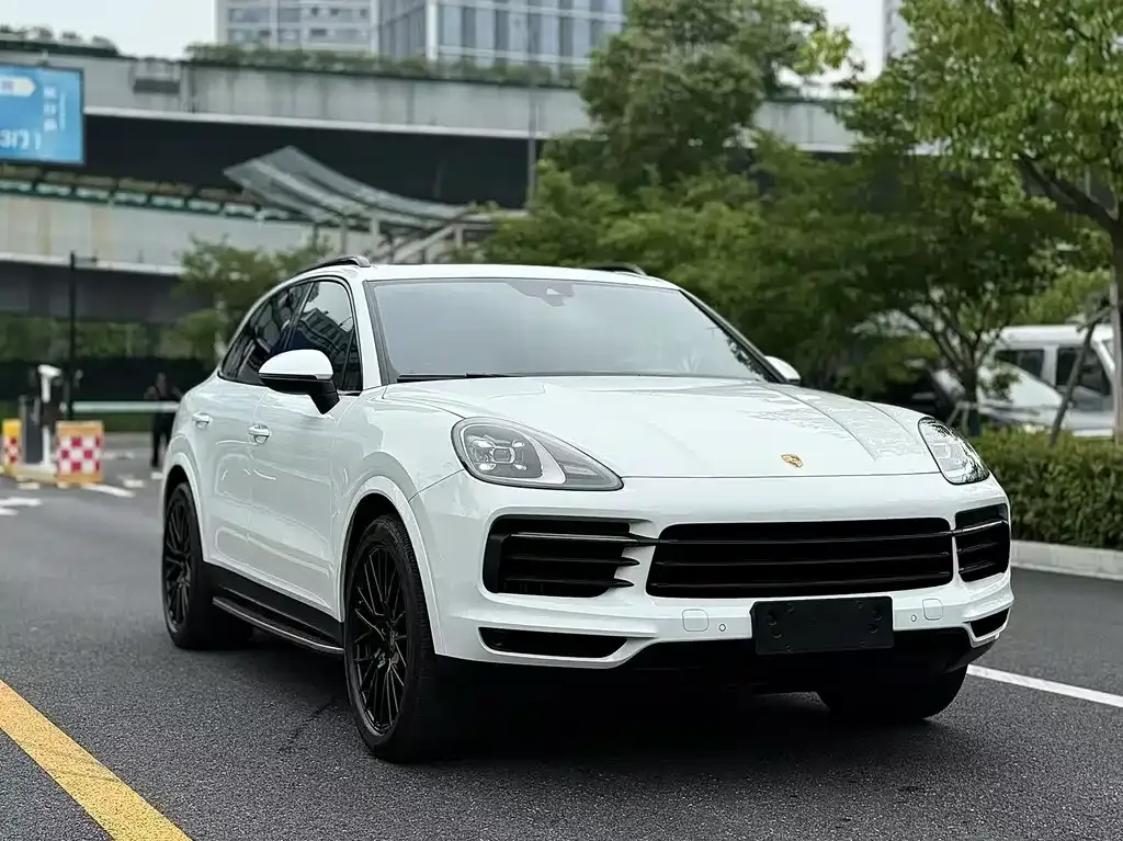 Porsche Cayenne — фото 3