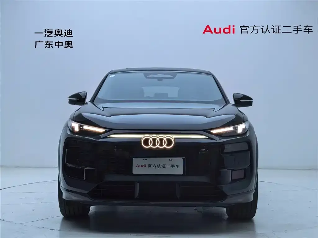 Audi Q6L Sportback e-tron — фото 2