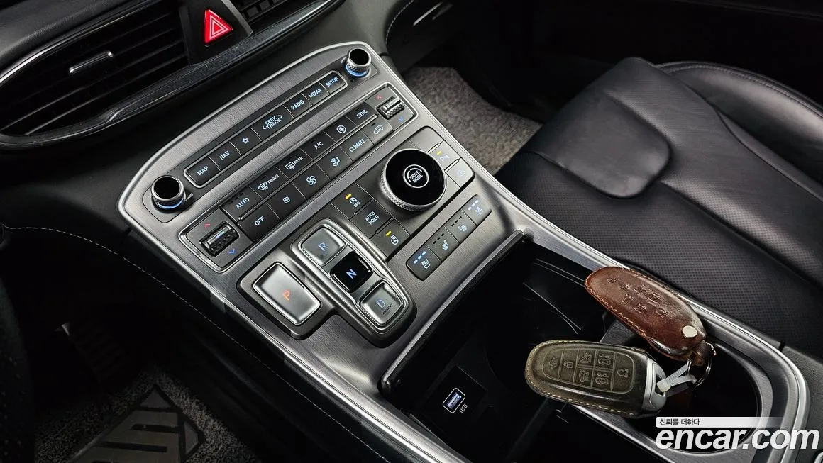 Hyundai Santafe — фото 9