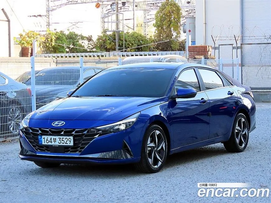Hyundai AVANTE — фото 2