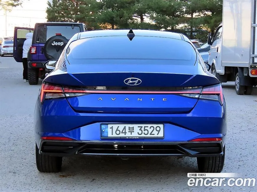 Hyundai AVANTE — фото 4