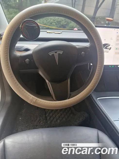 Tesla Model 3 — фото 10
