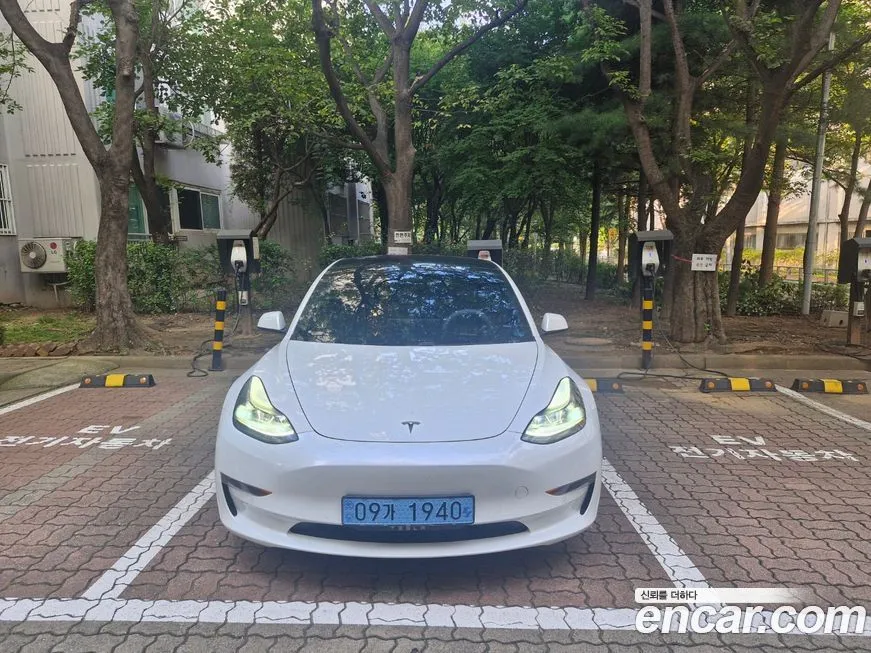 Tesla Model 3 — фото 3