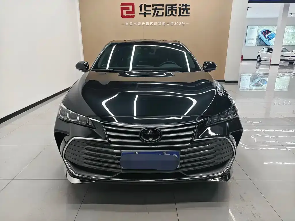Toyota Avalon — фото 2