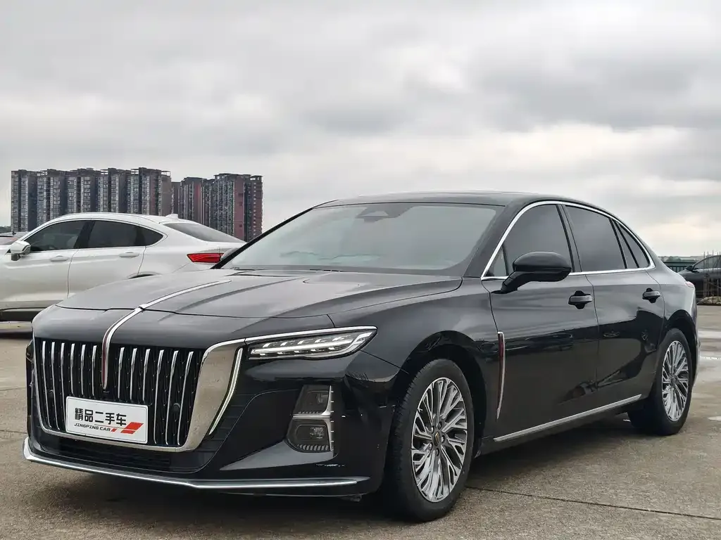 Hongqi H5 — фото 1