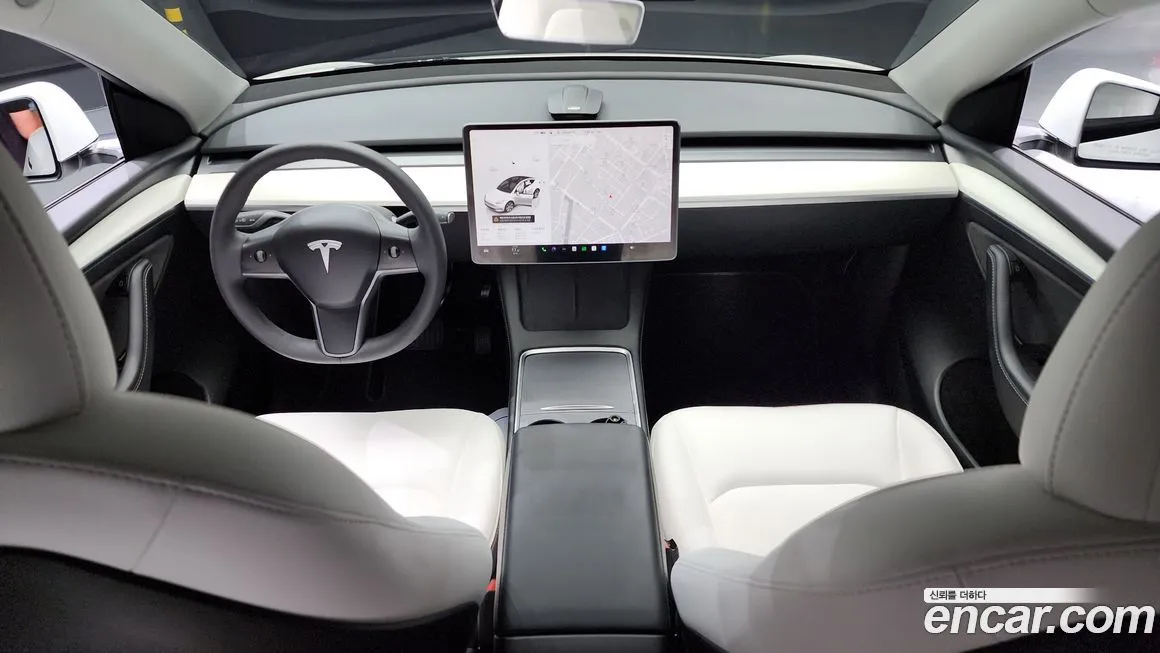 Tesla Model Y — фото 7