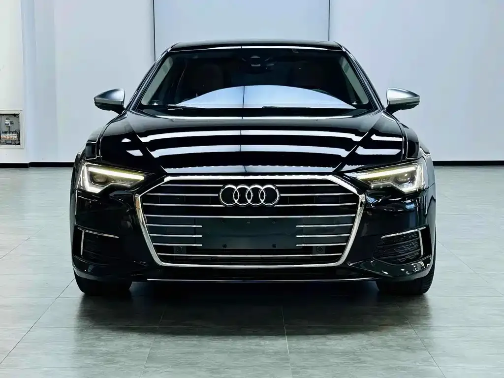 Audi A6L — фото 2